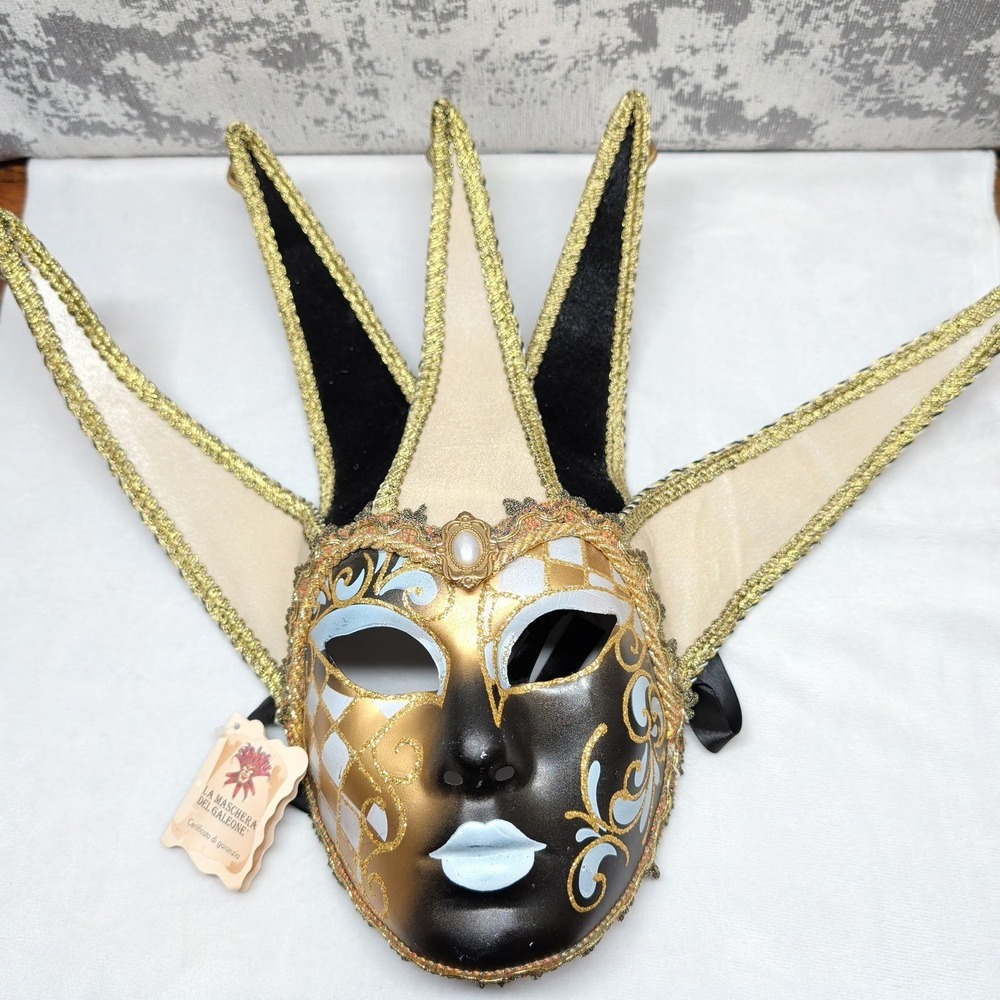 La Maschera Del Galeone Venetian Jester Mask Hand Made Italy Gold Black 4006